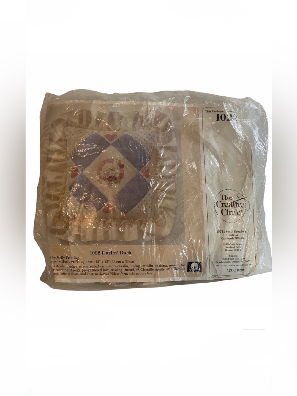 The creative circle 1022 Darlin Duck Molly Fleming pillow ruffle lace chenille